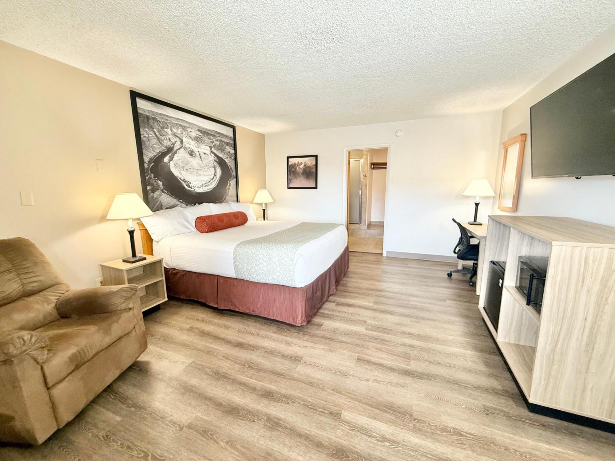 Super 8 By Wyndham Salina/Scenic Hills Area Hotel Buitenkant foto